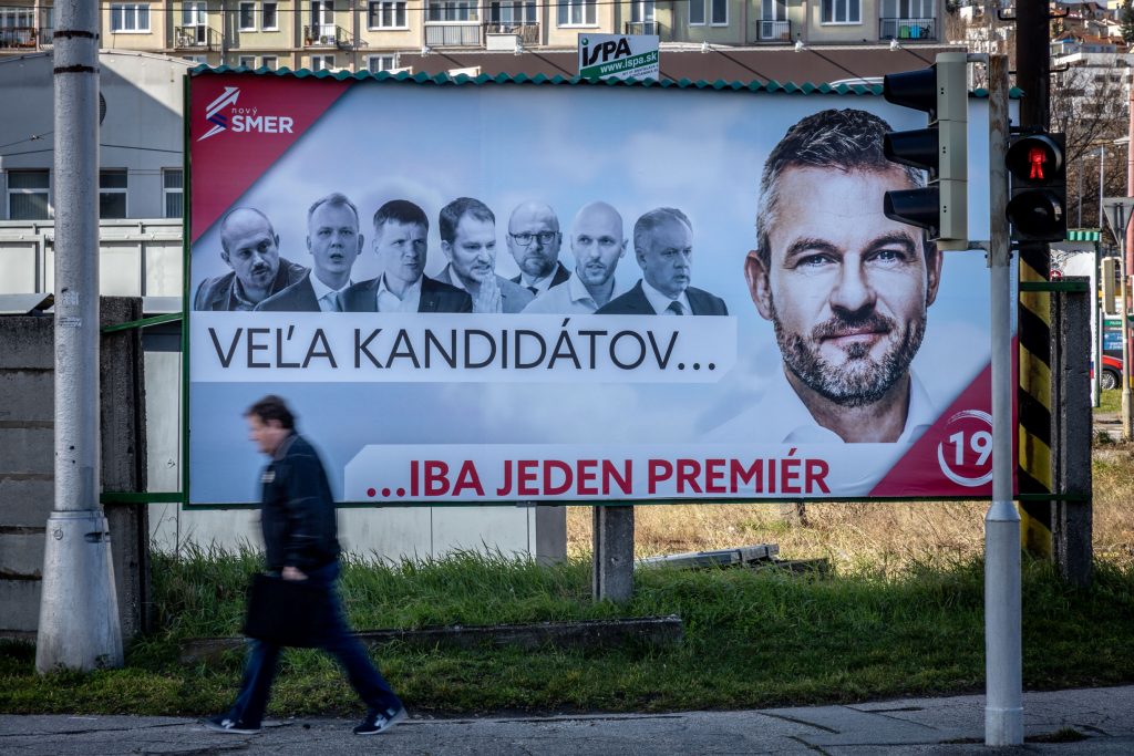 Slovakia: Pemilihan Melihat Partai-partai Mengubah Arah